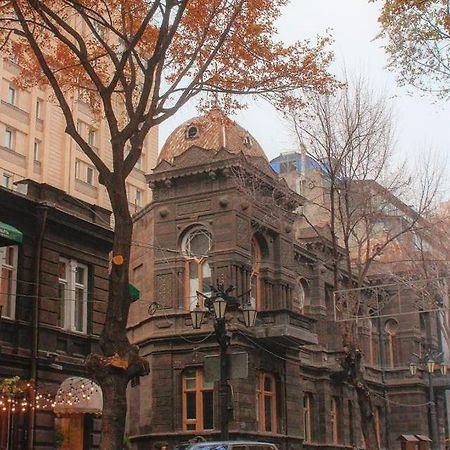 Downtown Inn Ереван Екстериор снимка