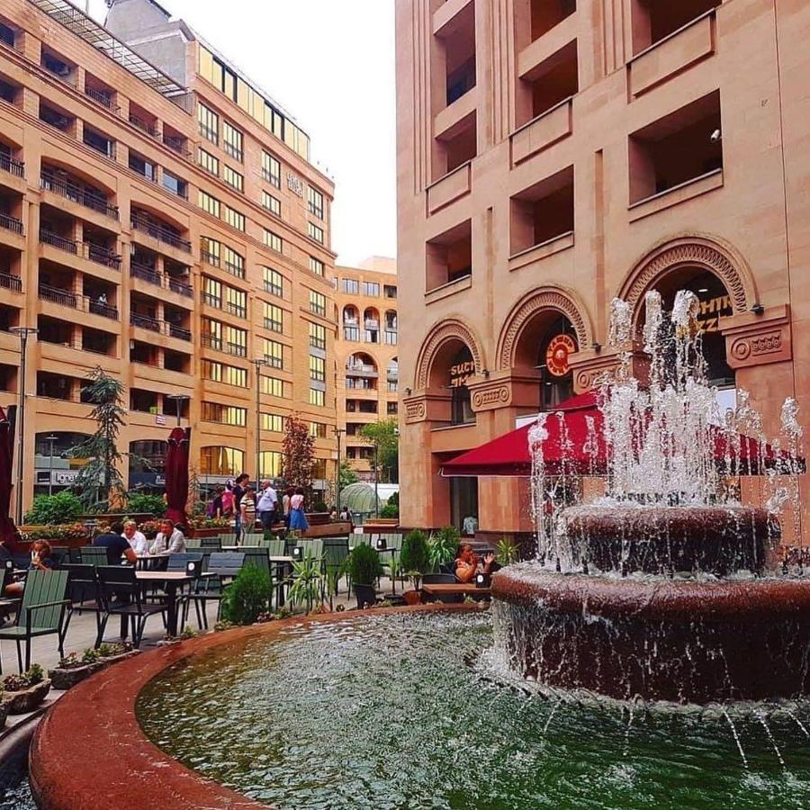 Downtown Inn Ереван Екстериор снимка